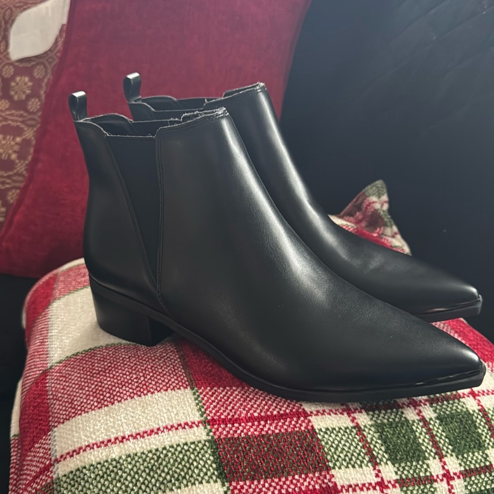 Marc fisher booties